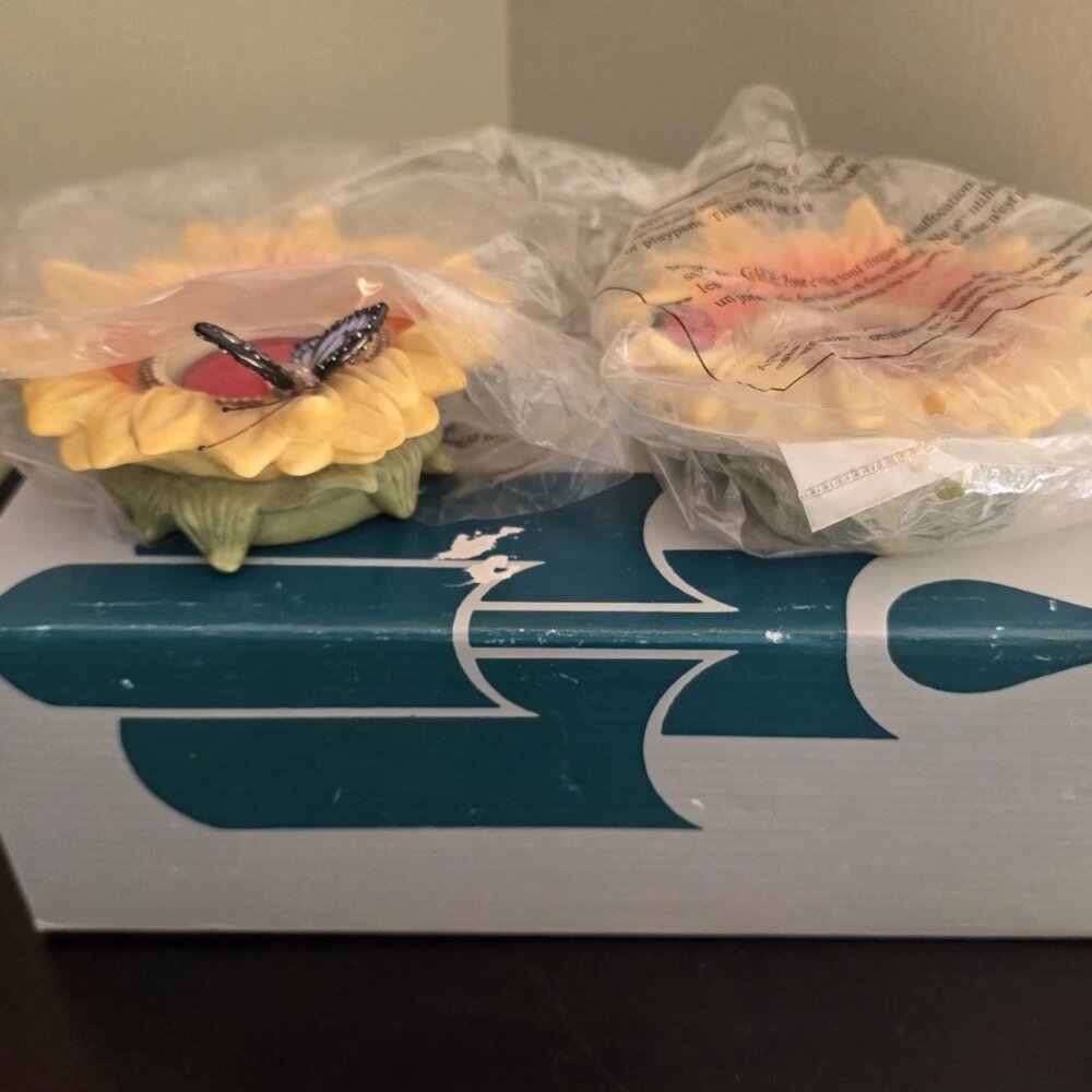 PartyLite Sunflower Buddies Tealight Holders Ladybug Butterfly Lot 2 P7119